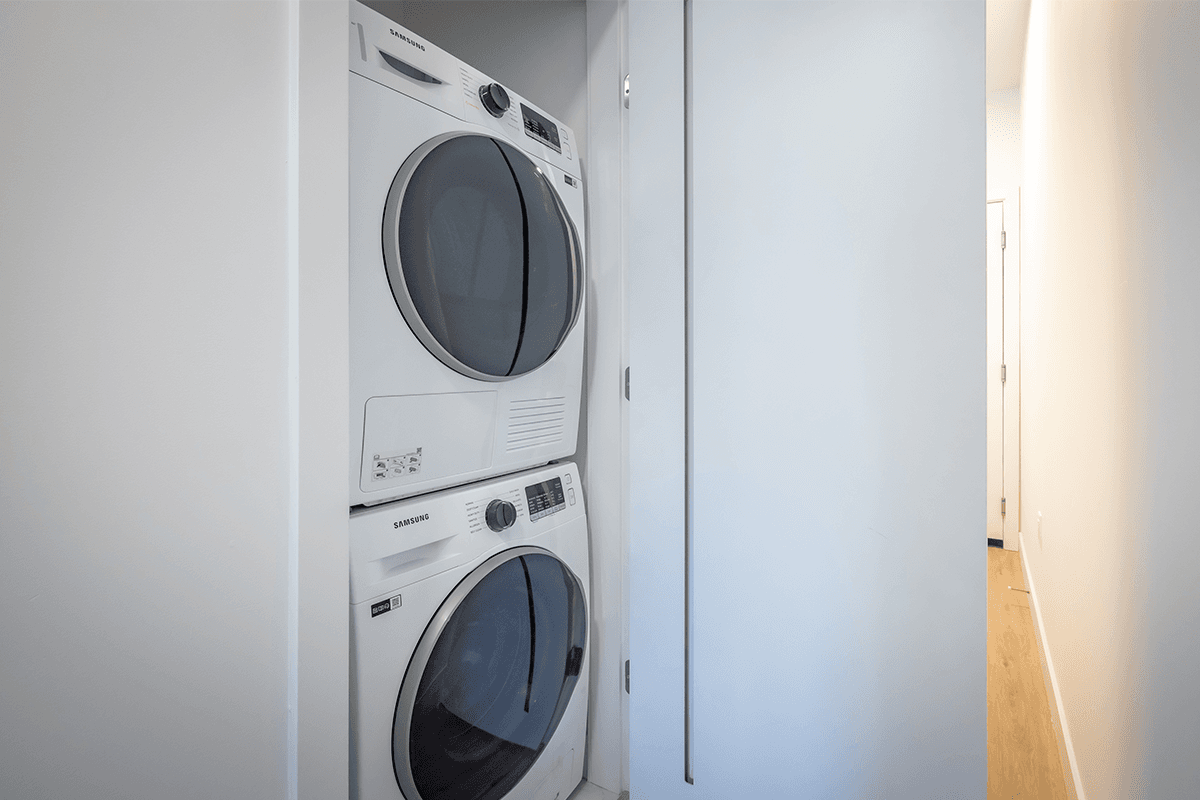 Axir Apartments — apartment/condo - Photo 11