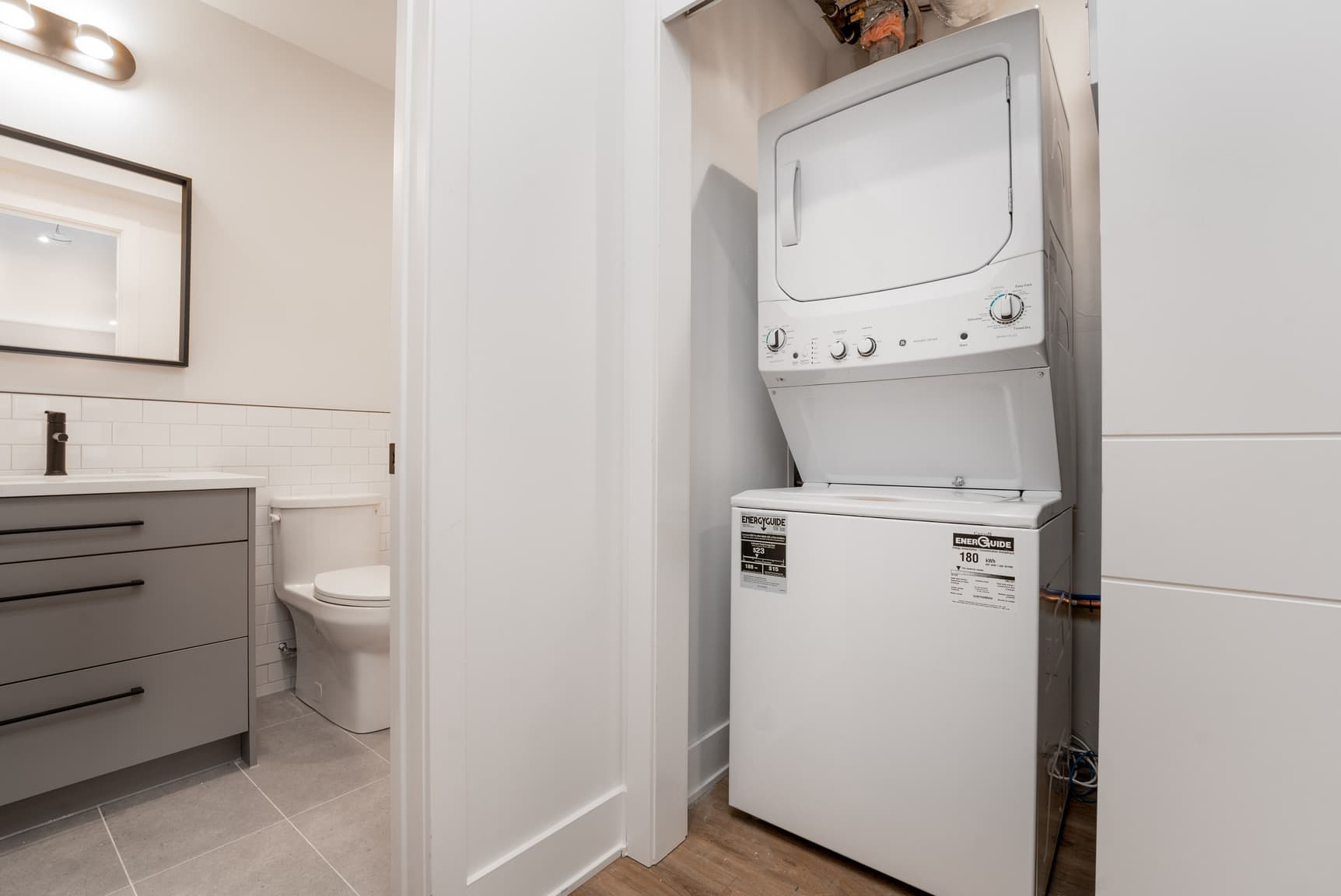 85 Rosemount Avenue — 1 Bedroom - Photo 11